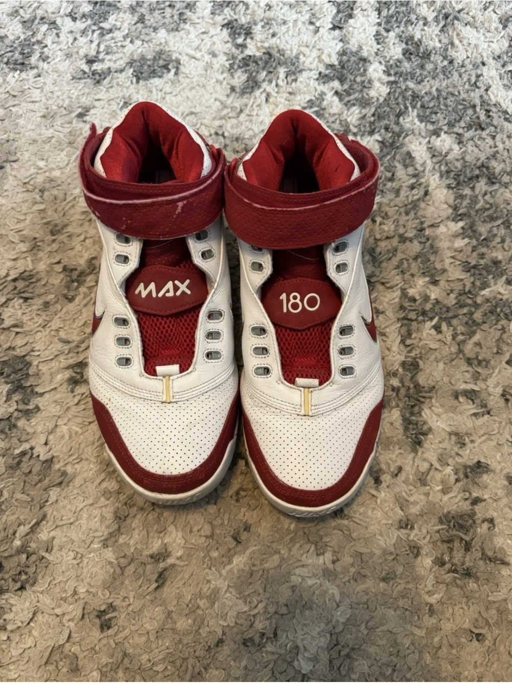 Vintage 2006 men’s size 10.5 Nike White and Red High-Top Sneakers - MAX 180